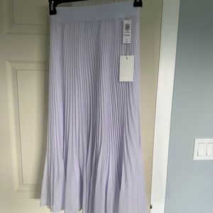 Aritzia Wilfred Twirl Midi Skirt